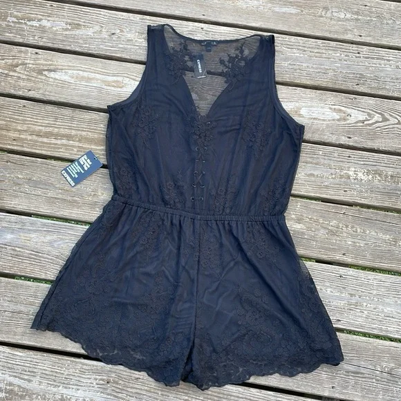 Lacey Black Romper by Express - Picture 10 of 16